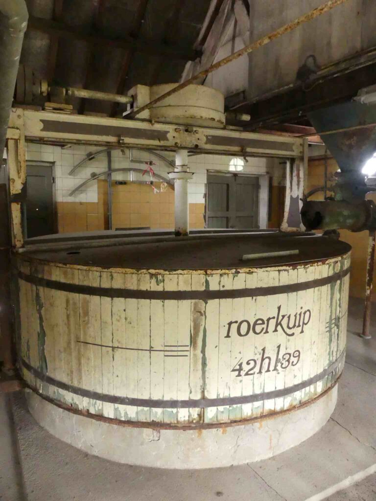 Westvleteren oude roerkuip
